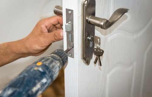 Residential locksmith Kew